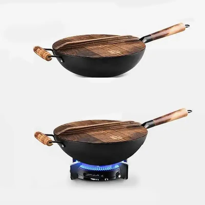 מחבת ווק איכותית עשויה פלדה עם מכסה עץ